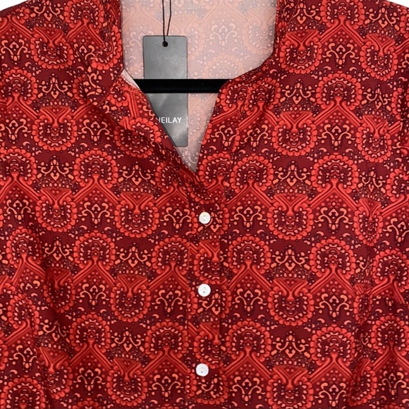 New! Sheilay Damask Print Tunic Blouse - Picture 2 of 7